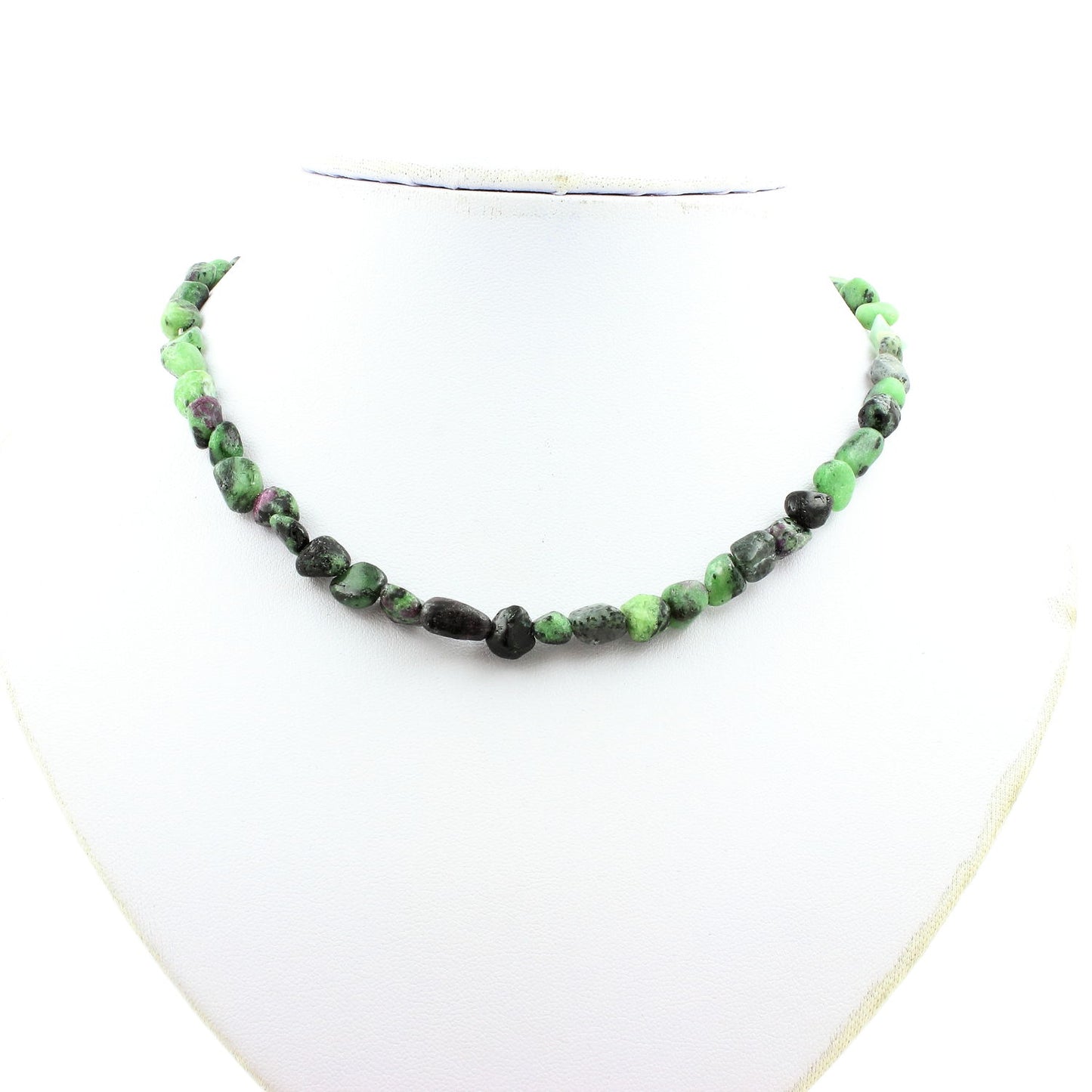 Collier perles Epidote de Myanmar (Birmanie)