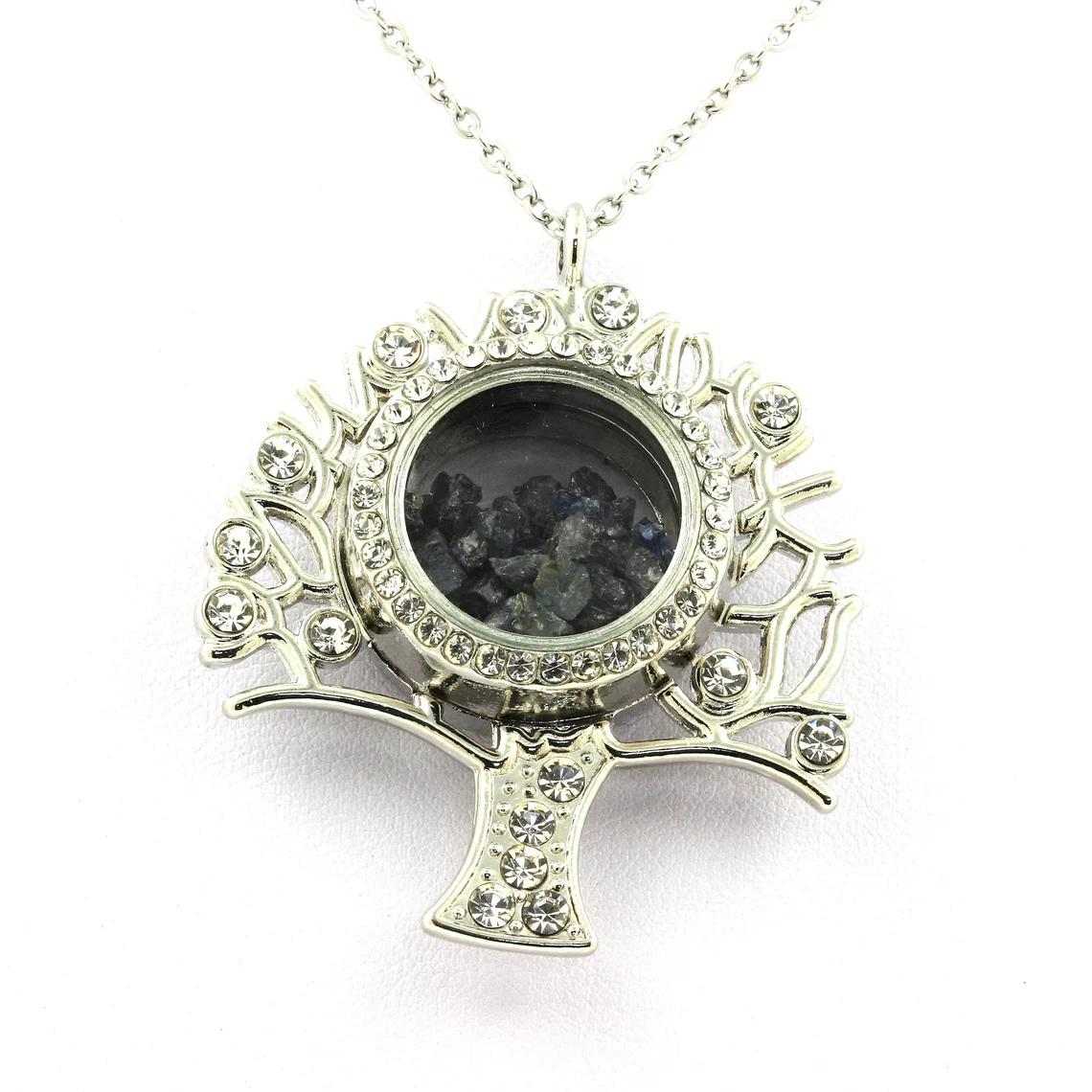 Collier Saphir brut modèle Arbre