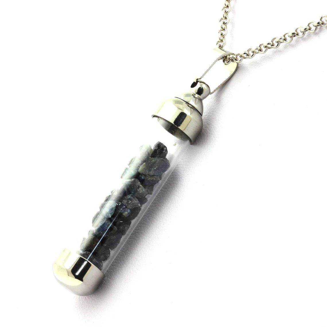 Collier Saphir brut modèle tube 50 mm