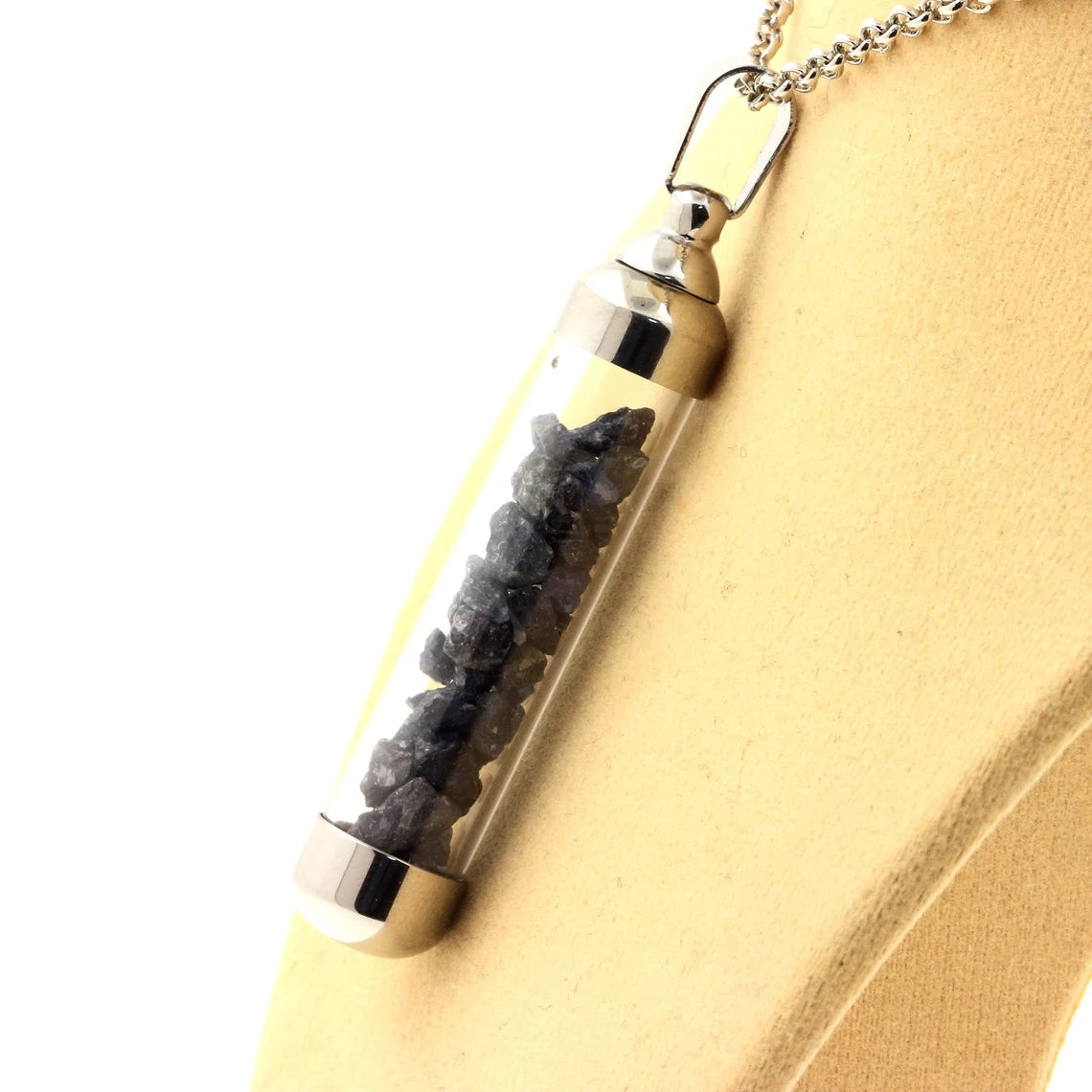 Collier Saphir brut modèle tube 50 mm