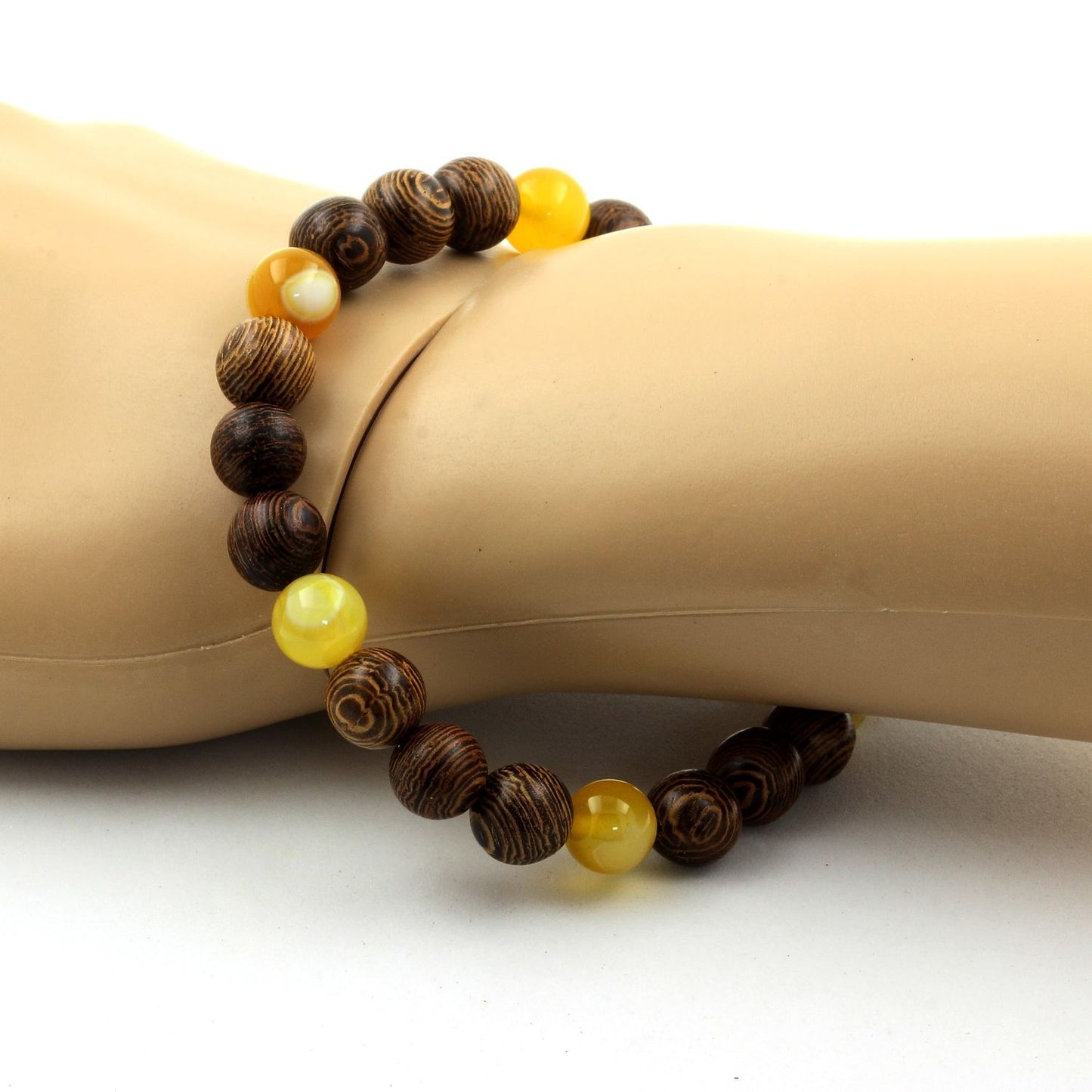 Sardonyx jaune + bois. Bracelet Perles naturelles
