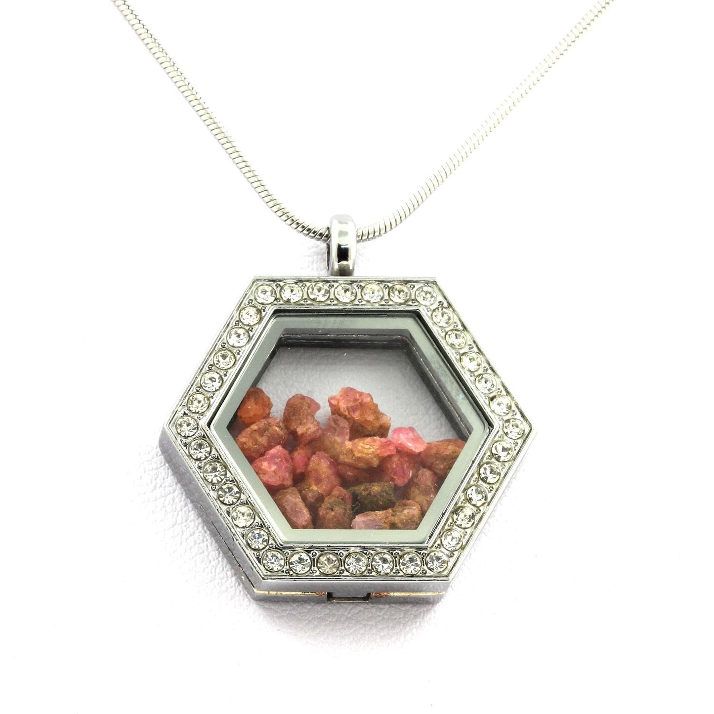 Collier Spinelle naturels modèle Hexagone