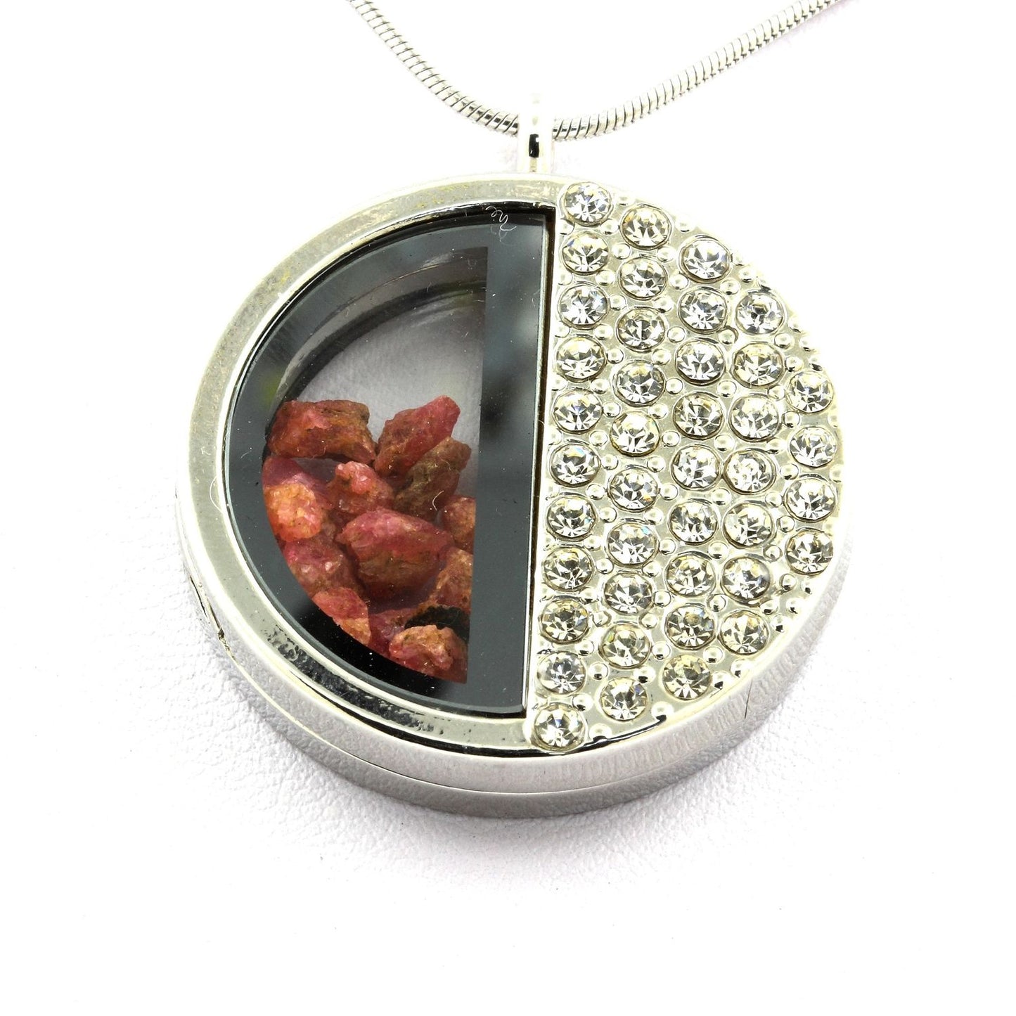 Collier Spinelle naturels modèle demi-cercle