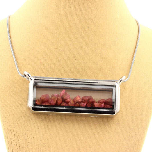 Collier Spinelle brut modèle rectangle