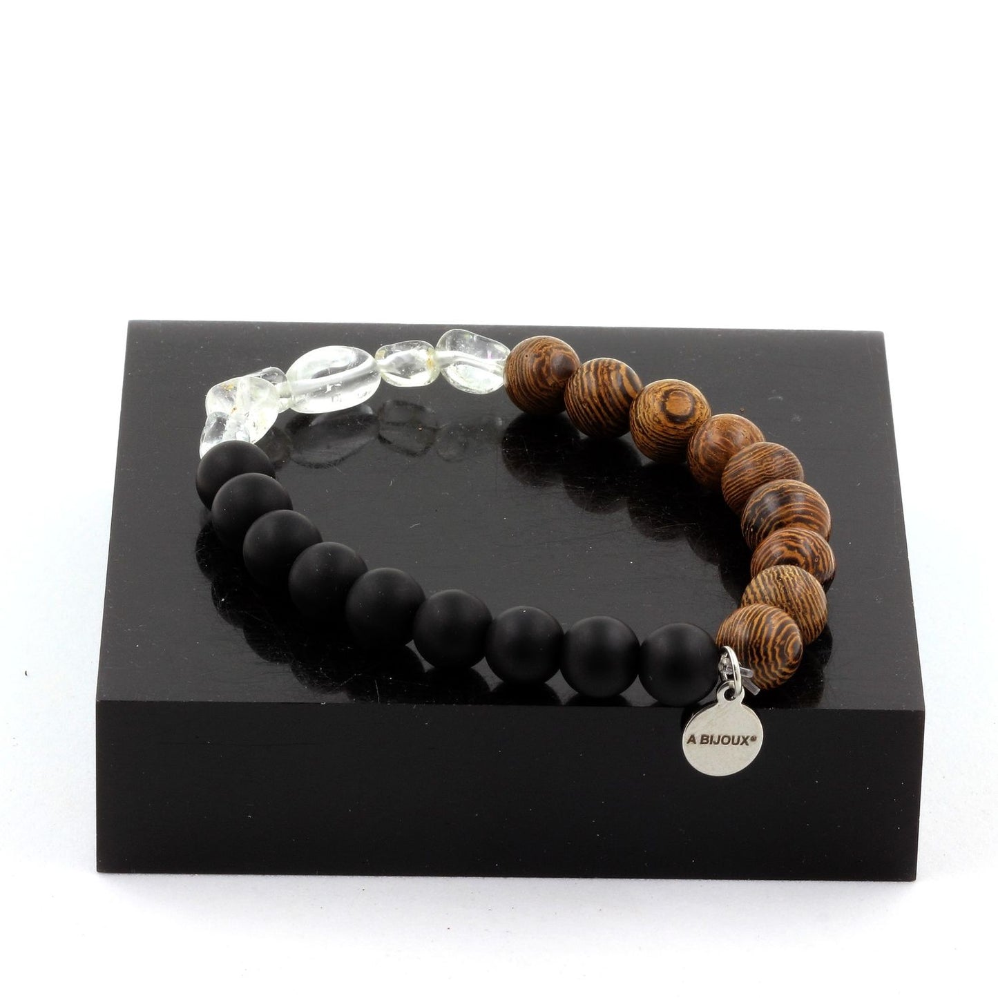 Topaze du Brésil + Perles Onyx noir mat + bois. Bracelet Perles