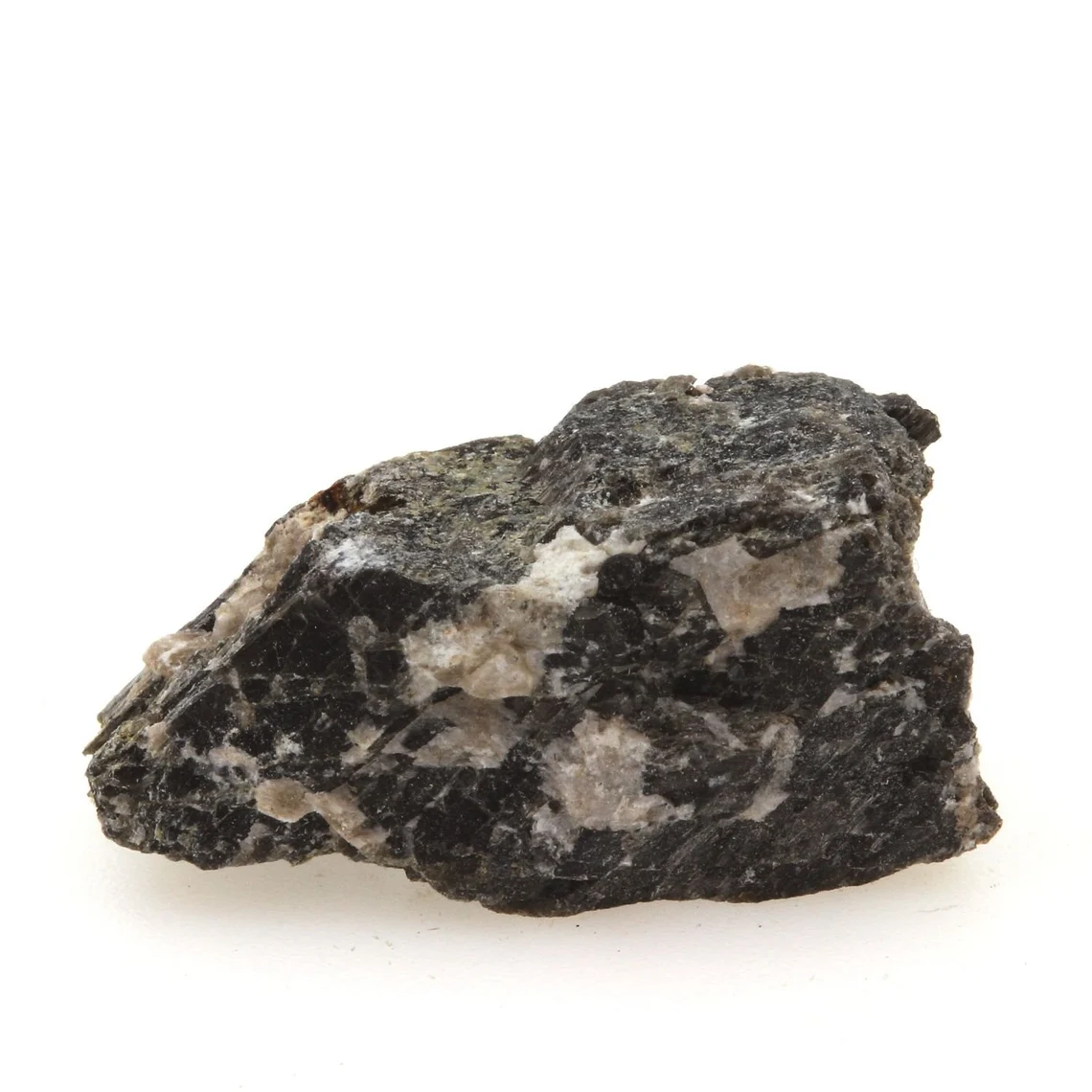 Clino-Amphibole. 24.4 carats. Wilberforce, Ontario, Canada