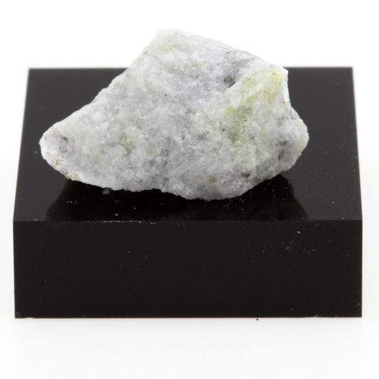 Calciphyre, 23.3 carats, Grenville, Québec, Canada