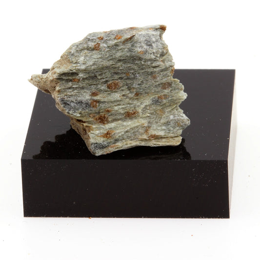 Chromitite. 25.8 carats. Estrie, Québec, Canada