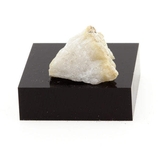 Analbite. 13.7 carats. Notre-Dame-de-la-Salette, Canada