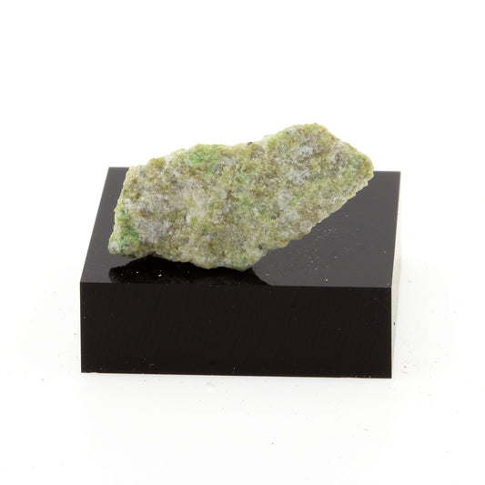 Genthite. 18.6 carats, Orford Nickel mine, Estrie, Québec, Canada