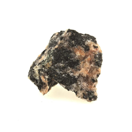 Ferro-hornblende, 27.5 carats, Lanark, Ontario, Canada