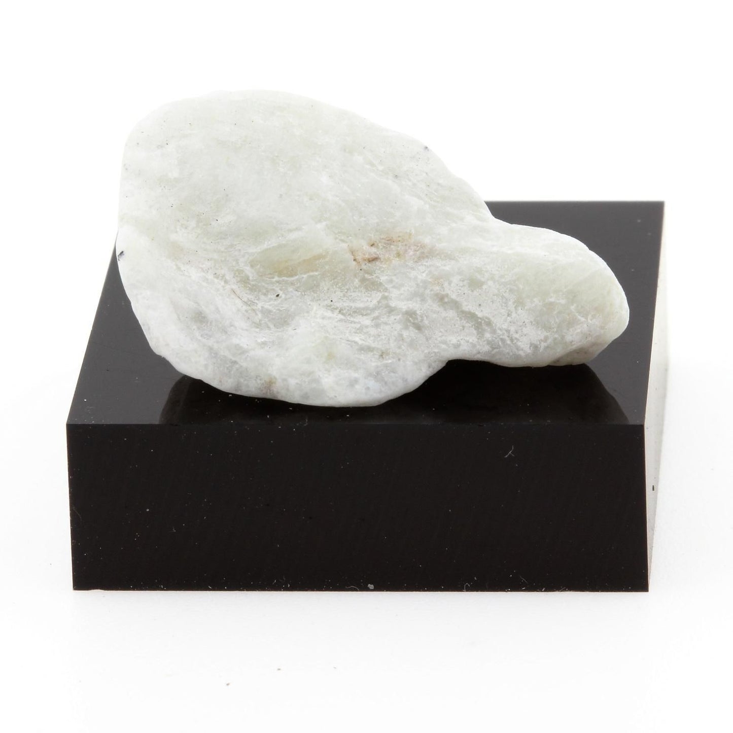 Analbite. 20.4 carats. Notre-Dame-de-la-Salette, Canada