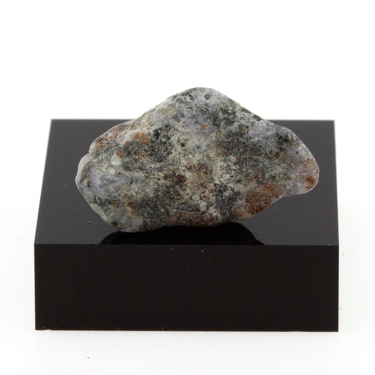 Feldspatoid syenite, 18.6 carats, Ottawa, Ontario, Canada