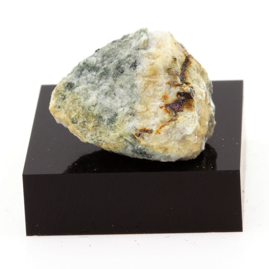 Bornite. 31.1 carats. Estrie, Québec, Canada