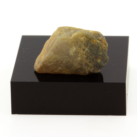 Datolite. 15.9 carats. Ottawa, Ontario, Canada