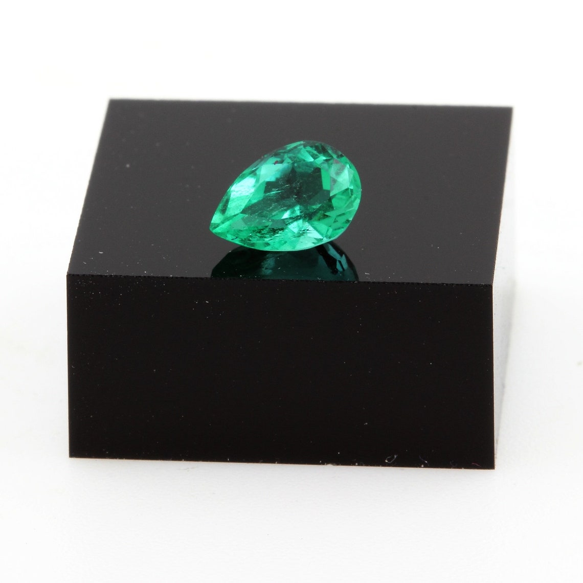 Emeraude. 0.81 carats. Muzo, Colombie