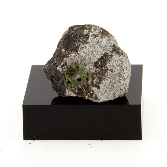 Argentiferous Galena. 95.8 carats. Deloro, Ontario, Canada