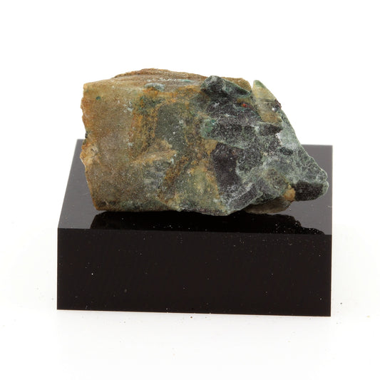 Bornite + Siderite. 29.3 carats. Thetford Mines, Québec, Canada