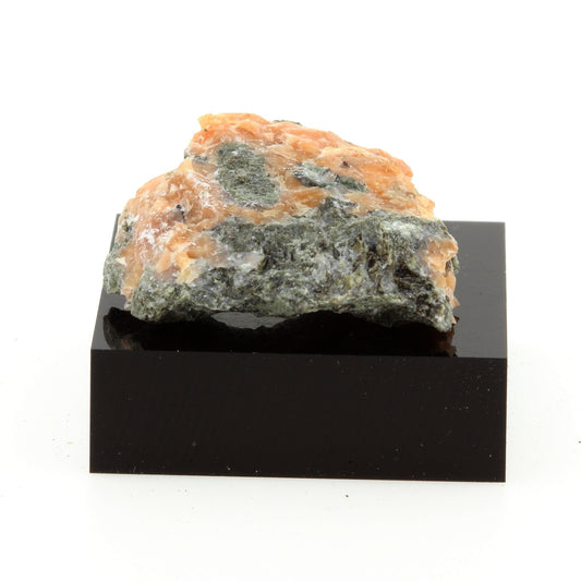 Calcite + Apatite. 32.8 carats. Lanark, Ontario, Canada