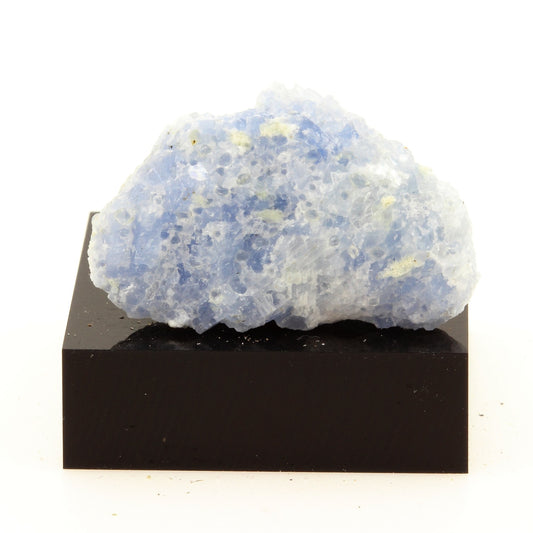 Calcite. 30.0 carats. Ottawa, Ontario, Canada