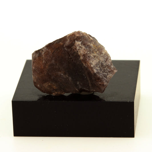 Axinite. 17.3 carats. Chamrousse, Belledonne, Isère, France