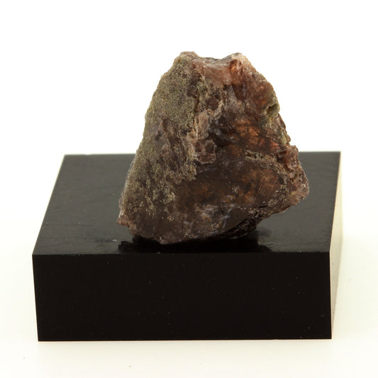 Axinite. 19.1 carats. Chamrousse, Belledonne, Isère, France