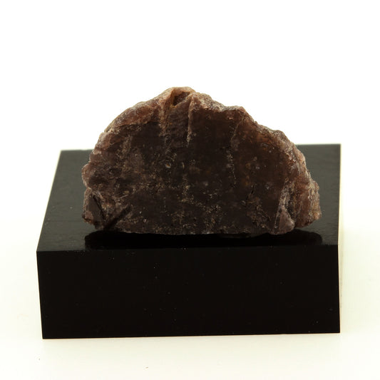 Axinite. 28.0 carats. Chamrousse, Belledonne, Isère, France