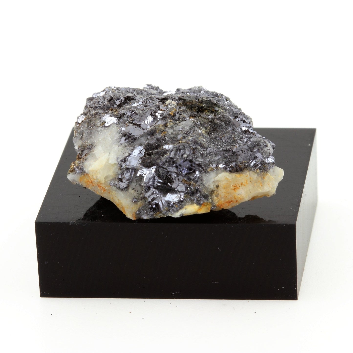 Galène. 52.0 carats. Oulles, Oisans, France