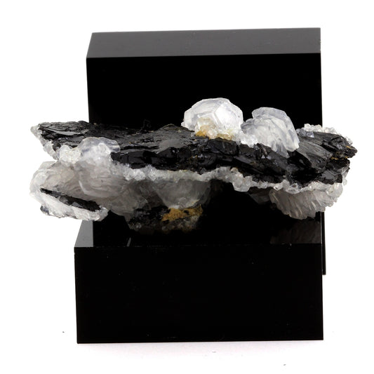 Sphalerite + Calcite. 359.3 carats. Trepča valley, Kosovo