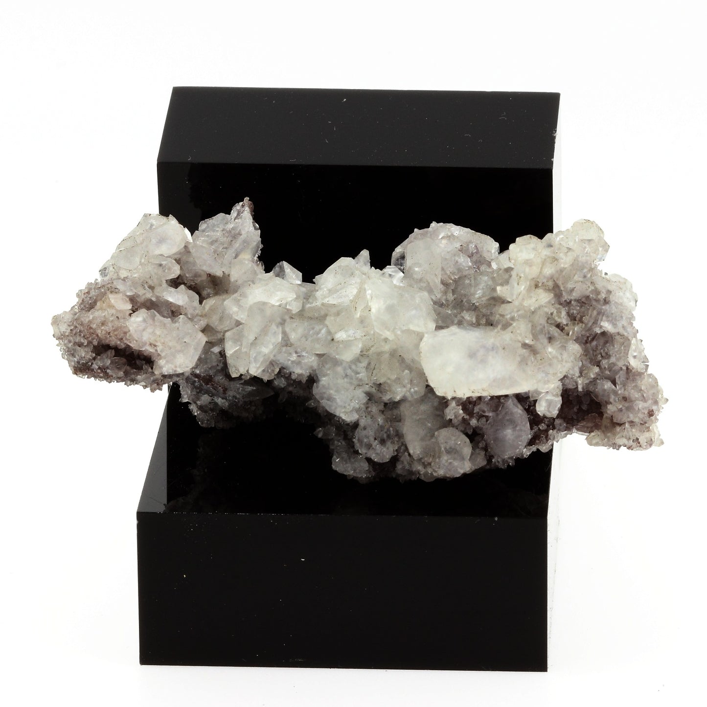 Calcite Sphalerite. 247.6 carats. Xikuangshan Sb deposit, Hunan Province, Chine