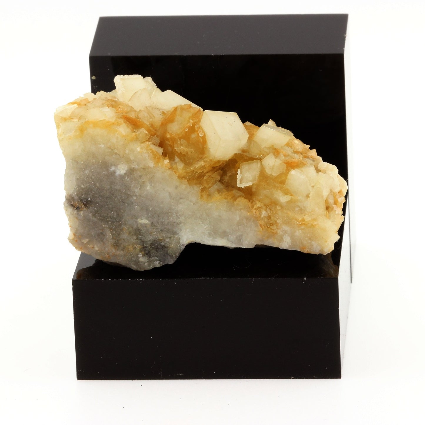 Dolomite et Giobertite. 401.5 carats. Ojos Negros iron mines, Espagne