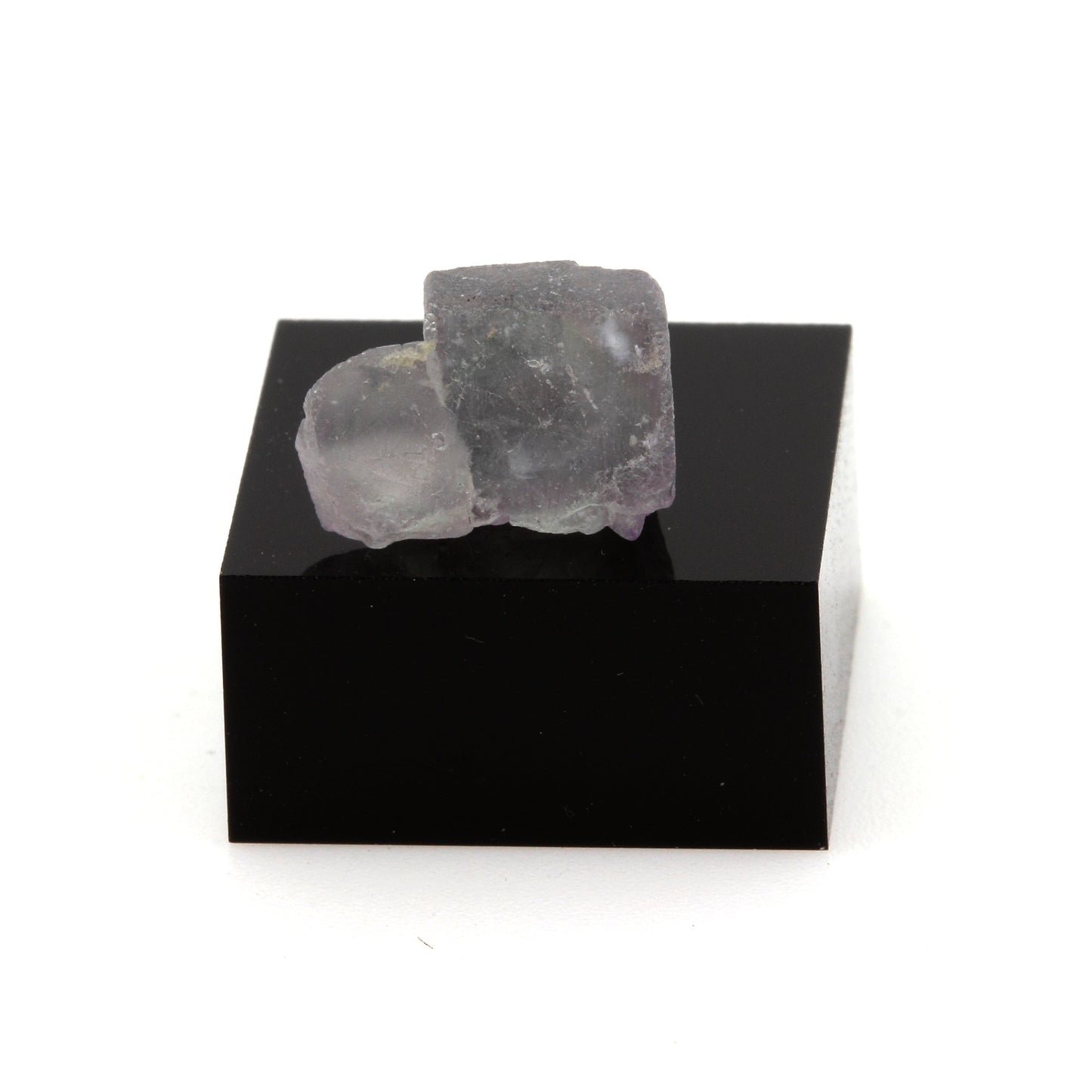 Fluorite violette. 5.50 carats. Massif du Mont-Blanc, France