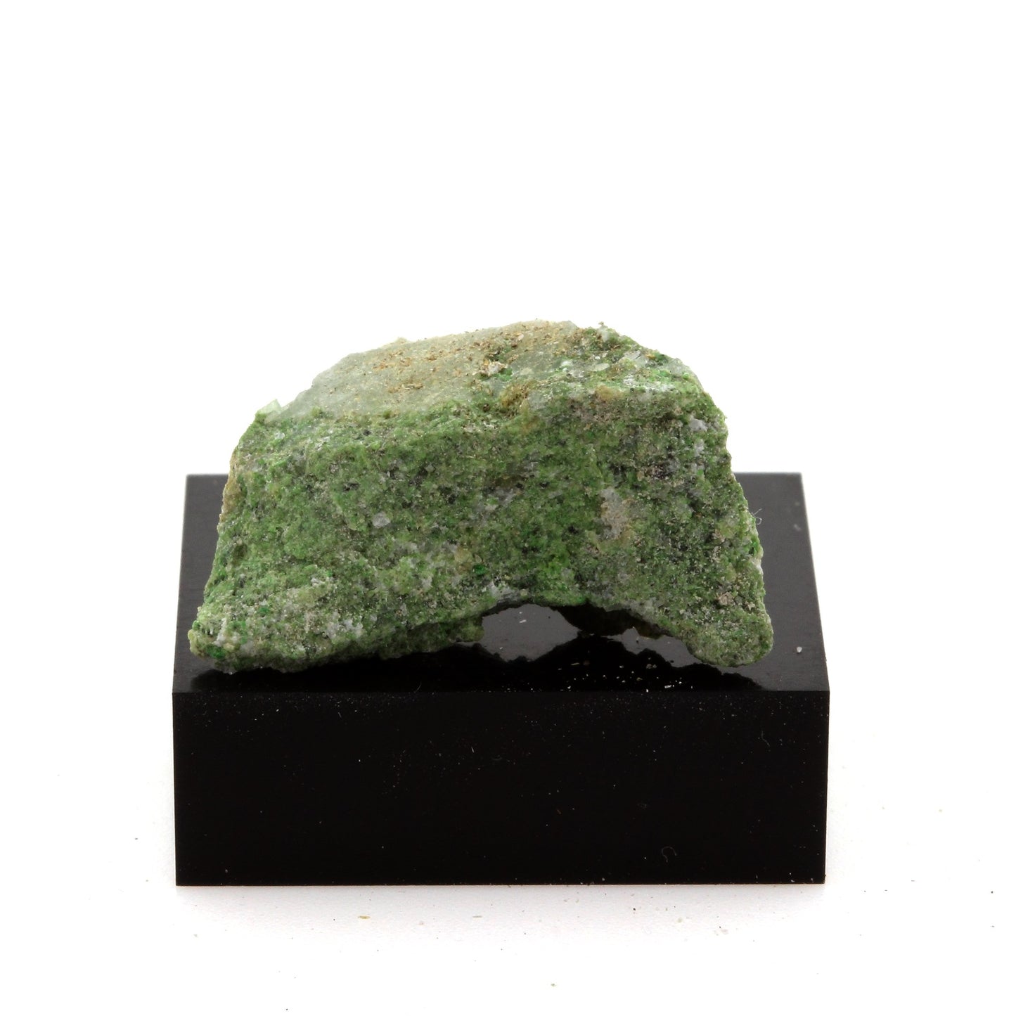 Campylite. 25.6 carats, Gouverneur, New York, USA