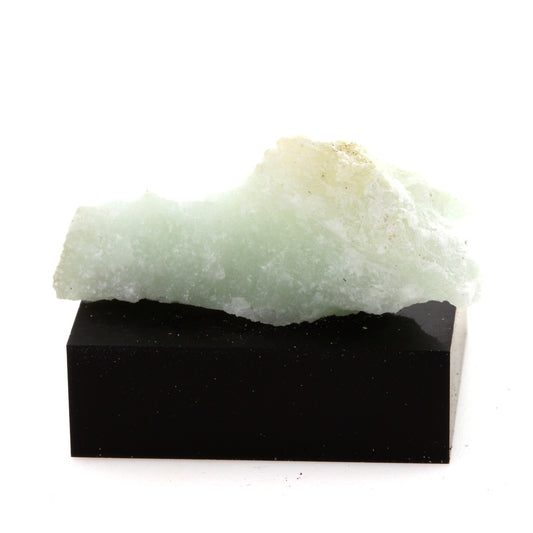 Aventurine. 24.5 carats. Gouverneur, New York, USA