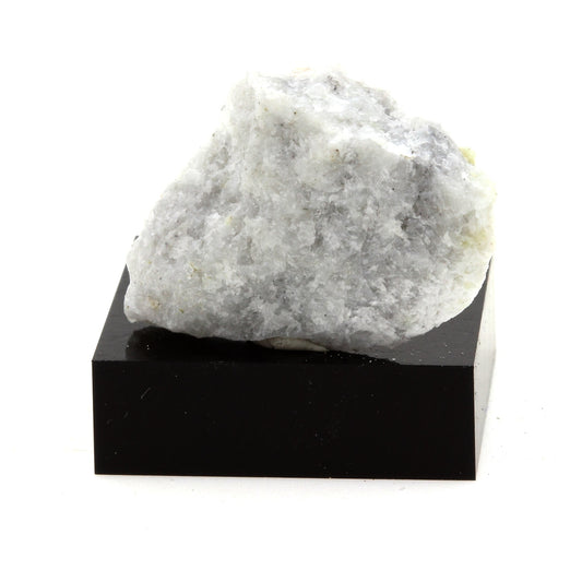 Calciphyre, 43.0 carats, Grenville, Québec, Canada