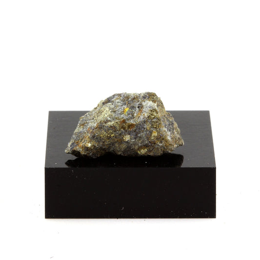 Fool's Gold Chalcopyrite. 20.6 carats, Estrie, Québec, Canada