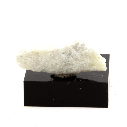 Baryte + Fluorite. 17.9 carats, Madoc, Ontario, Canada