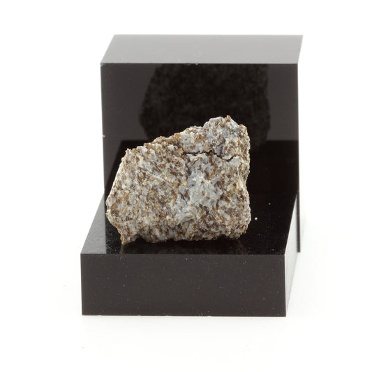 Alurgit Schist, 26.5 carats, Grenville, Québec, Canada