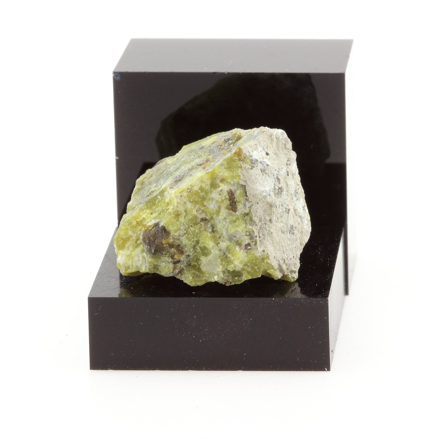 Pimelite, 35.1 carats, Estrie, Québec, Canada