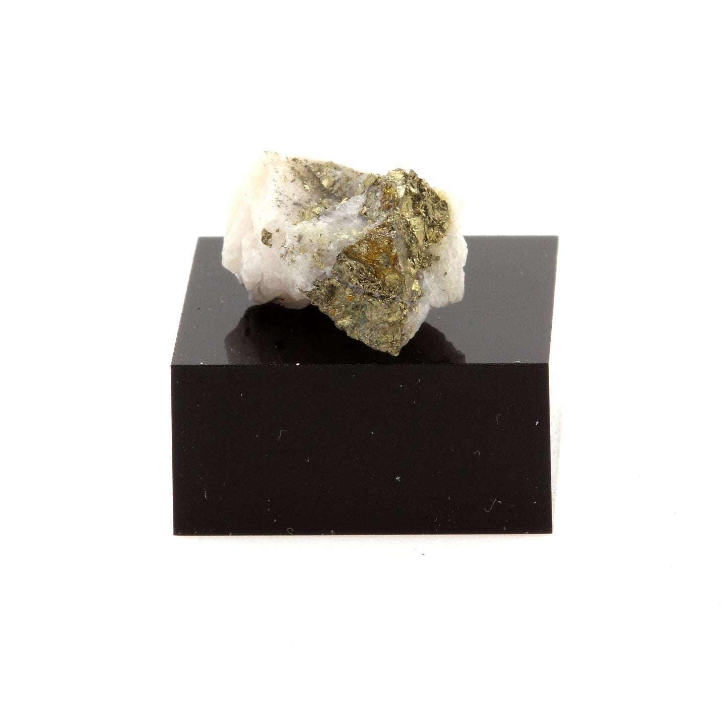 Chalcopyrite. 9.14 carats. Cavnic, Maramureș Co., Roumanie