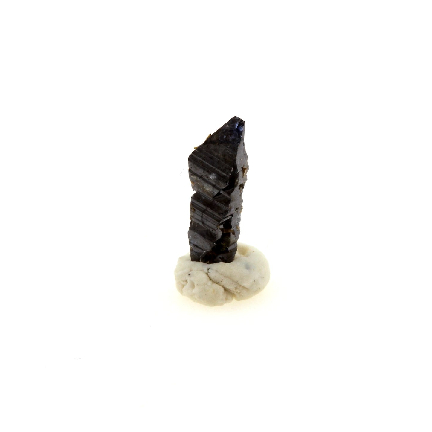Anatase. 0.43 carats. Saint-Pierre-de-Broughton, Québec, Canada