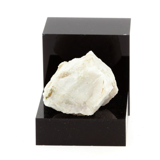 Analbite. 46.0 carats. Notre-Dame-de-la-Salette, Canada