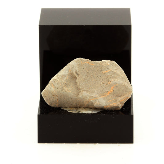 Clay. 18.1 carats. Ottawa, Ontario, Canada