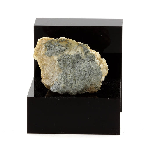 Calcite. 113.9 carats. Villefranche-sur-Saône, Rhône, France