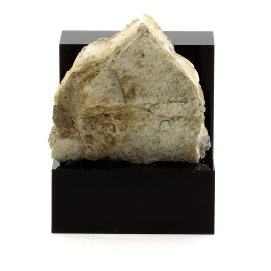 Calcite. 318.2 carats. Villefranche-sur-Saône, Rhône, France