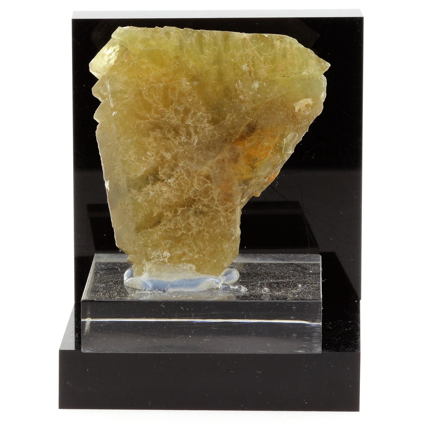 Baryte. 314.8 carats. Saint-Georges-les-Bains, Ardèche, France