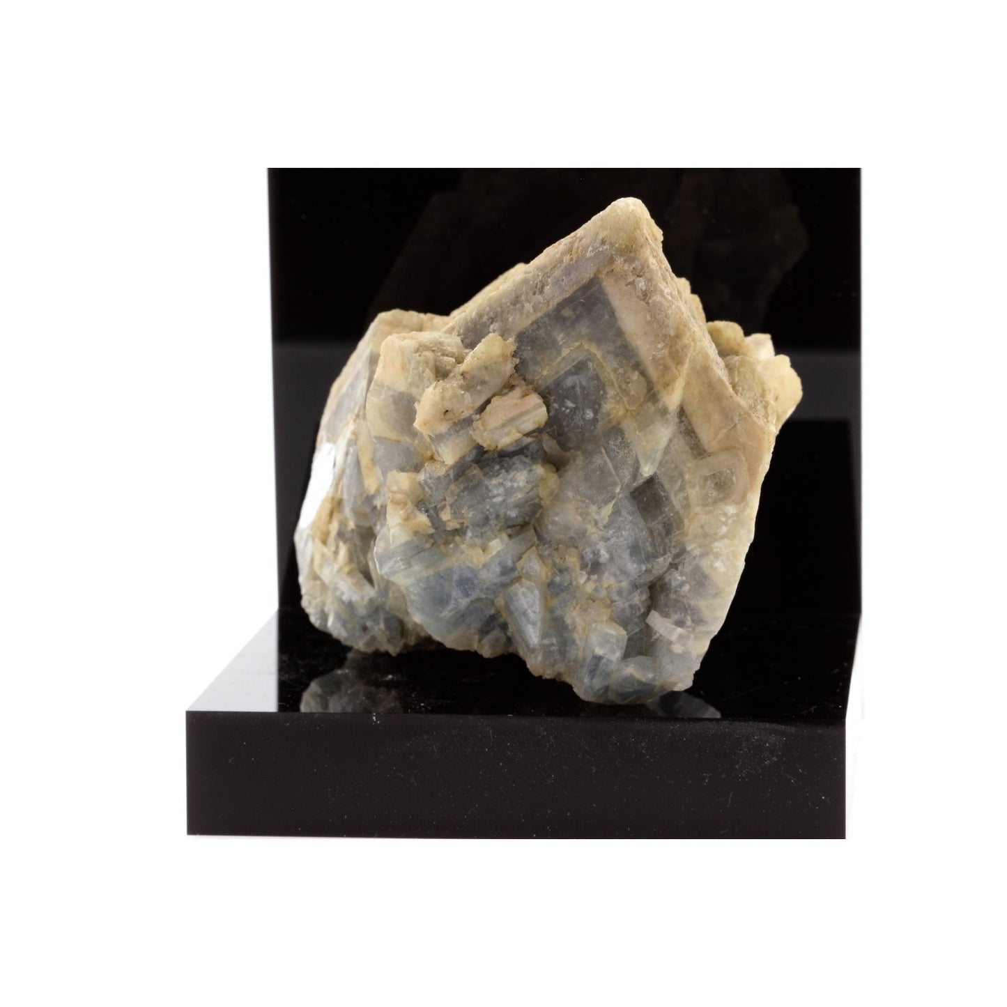 Baryte. 3880.4 carats. Saint-Georges-les-Bains, Ardèche, France