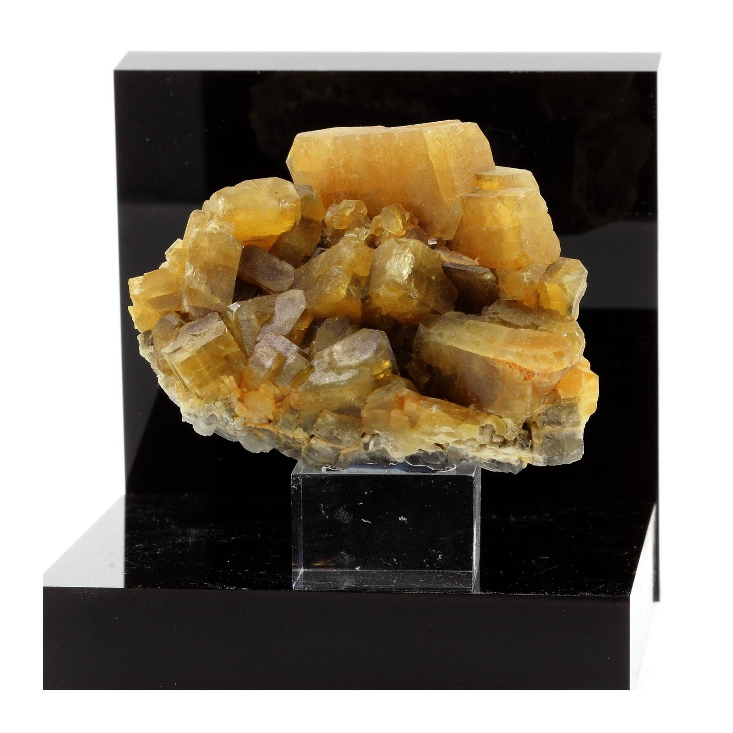 Baryte. 1400.2 carats. Saint-Georges-les-Bains, Ardèche, France