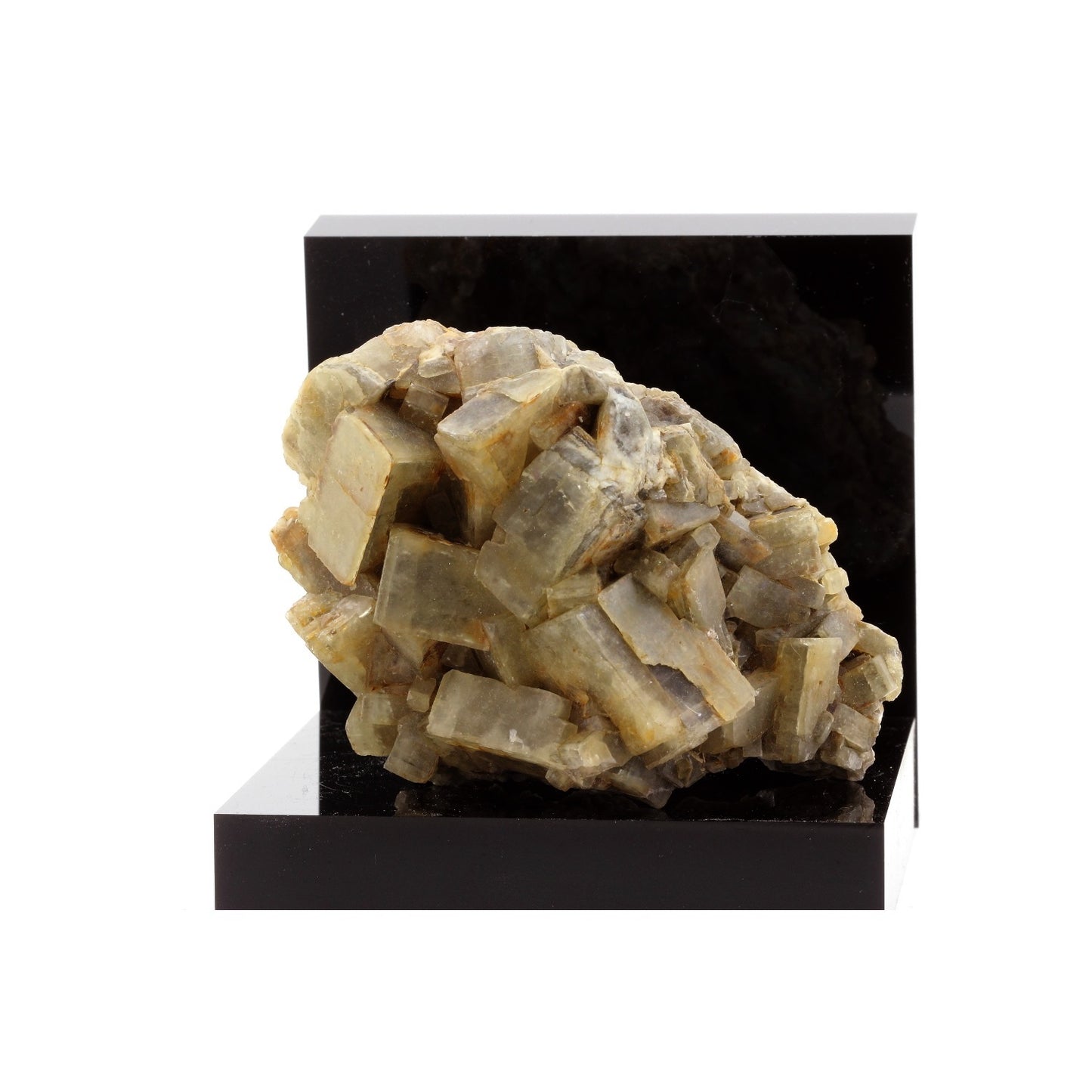Baryte. 2870.1 carats. Saint-Georges-les-Bains, Ardèche, France