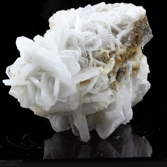 Baryte. 1095.2 carats. Baryte occurrence, La Mure, Isère, France